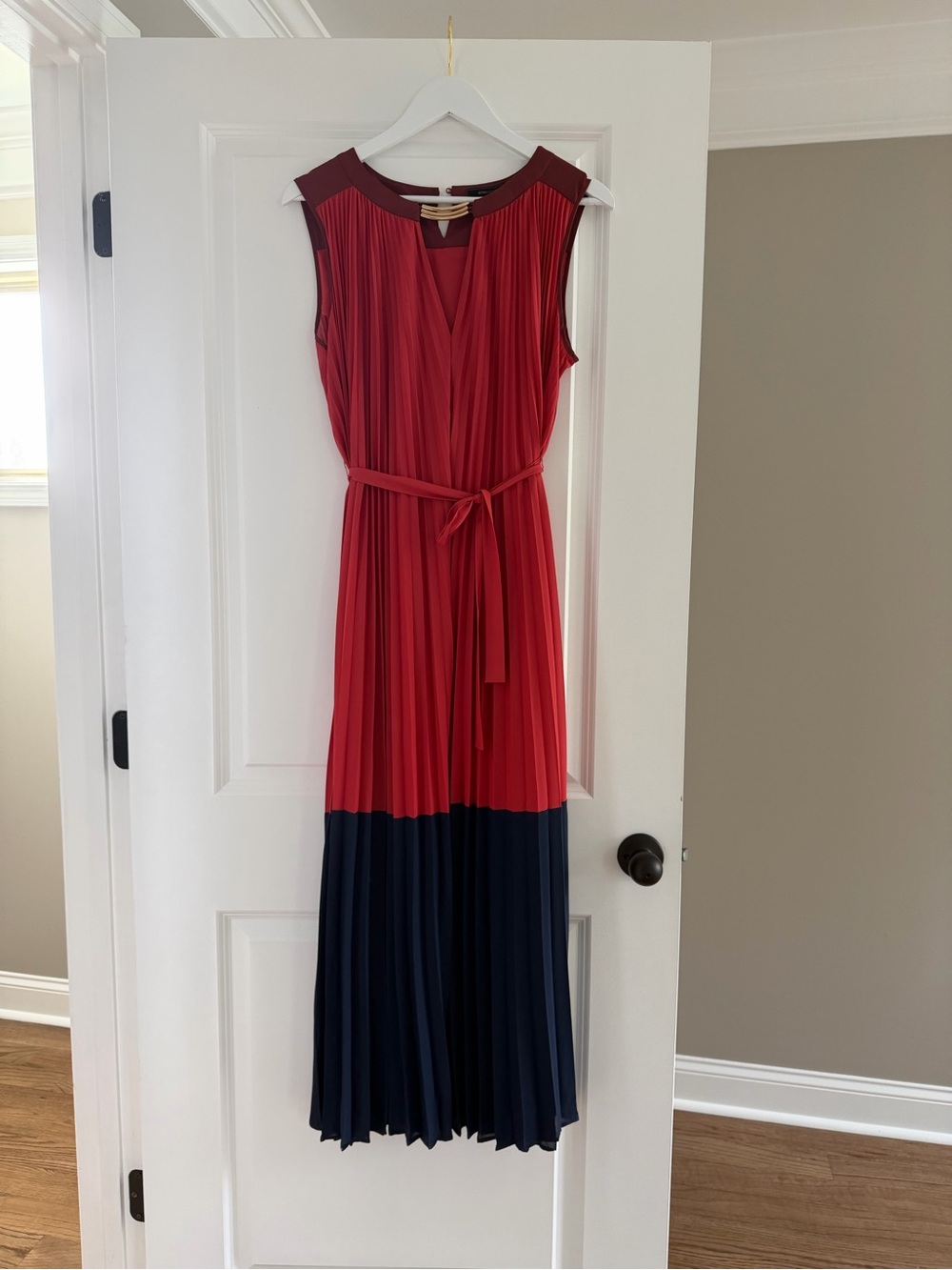 BCBGMaxAzria Red and Navy Pleated Maxi Dress with Waist Tie